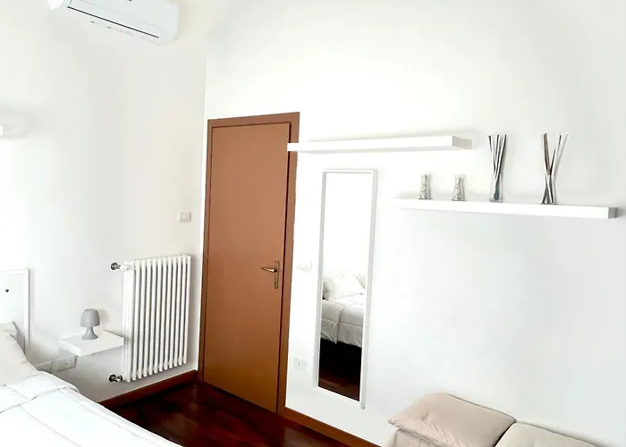 Апартаменты White Centro Форли